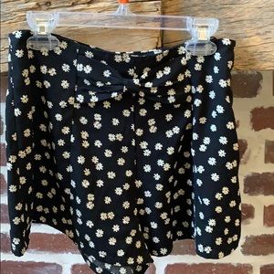 High waisted flower shorts